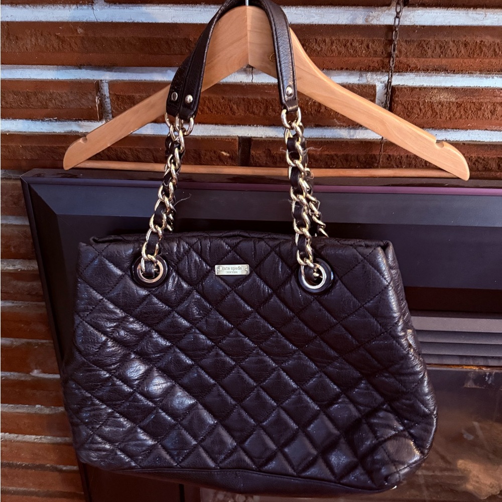 Elegant Black Quilted Kate Spade Shoulder Bag with Gold